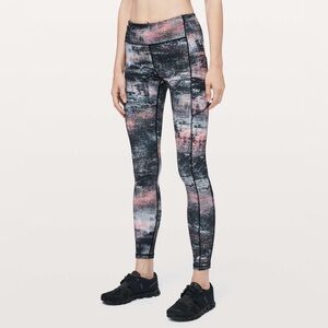Lululemon Azurite Poppy Speed Up Tight size 6